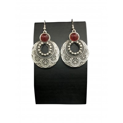Bohemian style vintage earrings with red solitaire and beads