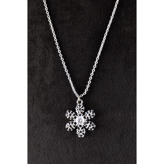 Black and White Flower Zircon stone Necklace