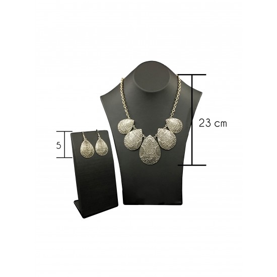 Bohemian style silver color set with vintage drop shapes